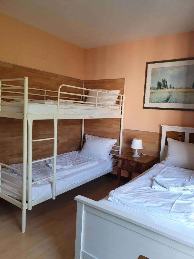 Citypark Hotel Koln Bagian luar foto
