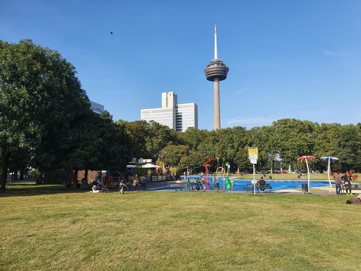 Citypark Hotel Koln Bagian luar foto