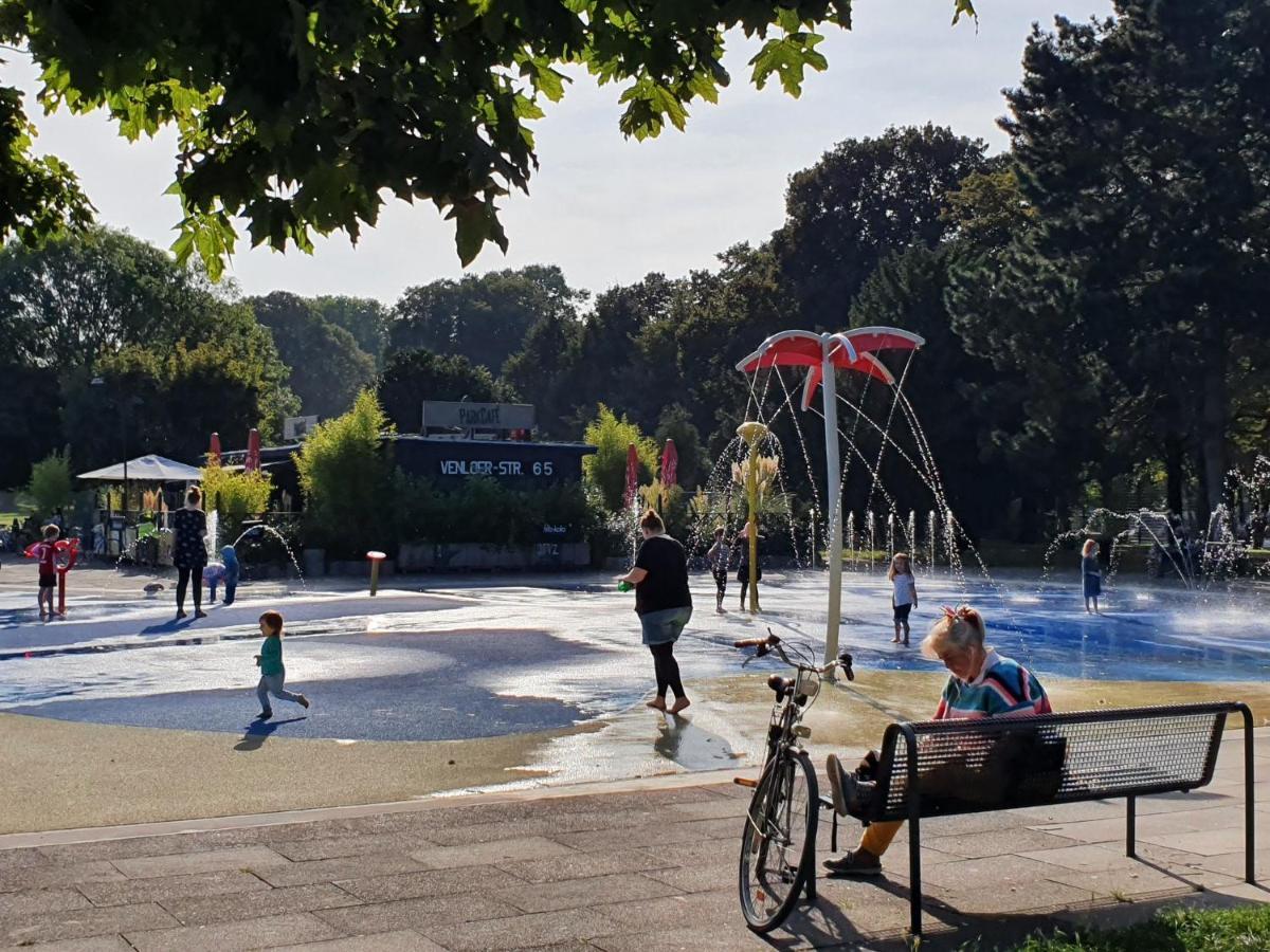 Citypark Hotel Koln Bagian luar foto